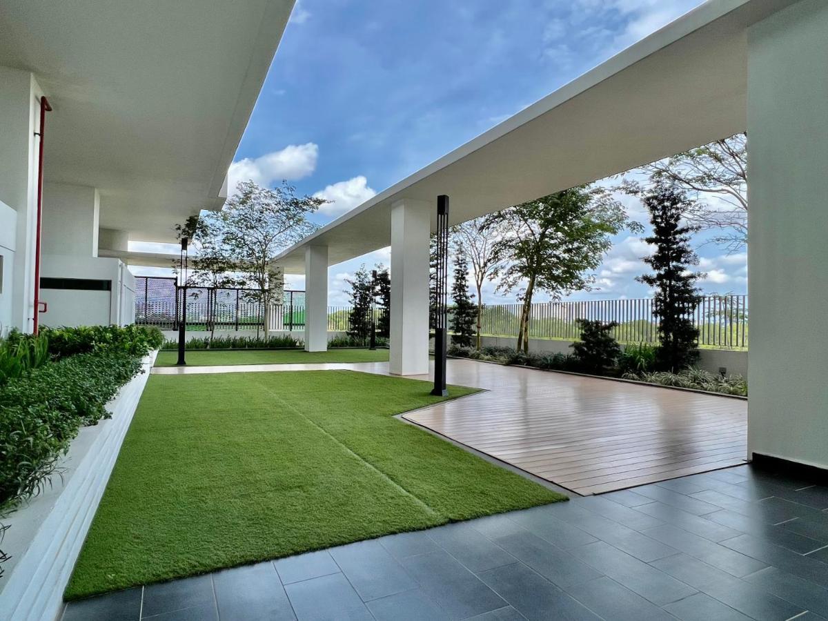 Royale Cottage Midvalley Netflix Pools 4 Pax Τζόχορ Μπάχρου Εξωτερικό φωτογραφία