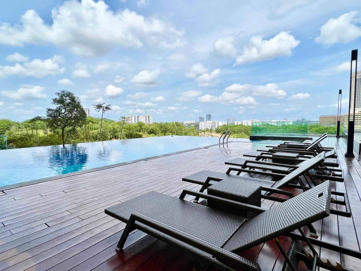 Royale Cottage Midvalley Netflix Pools 4 Pax Τζόχορ Μπάχρου Εξωτερικό φωτογραφία